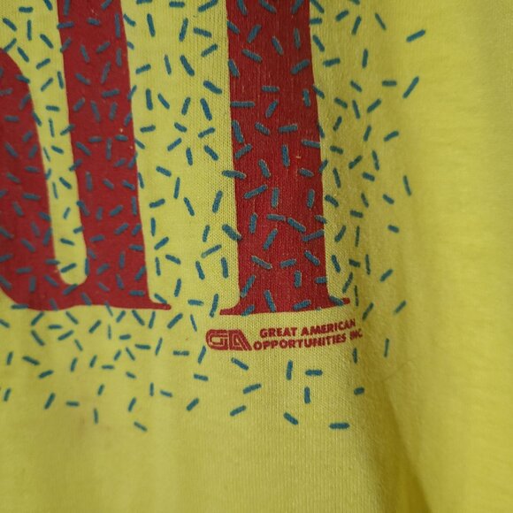 Vintage 90s "I've Got the Spirit" Yellow Large T-Shirt Single Stitch Made in USA - Picture 3 of 8